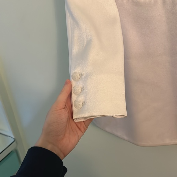 ALICE + OLIVIA
Mayra wrap-effect satin-crepe playsuit size 4 - Picture 10 of 12